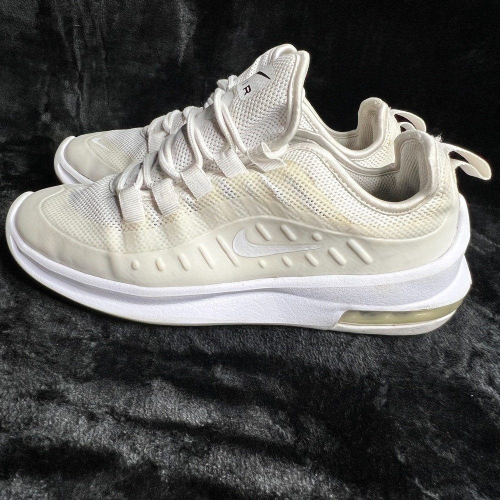 Nike Air Max Axis AA2168-100 Womens US 6.5 Running Shoes Triple White Sneakers